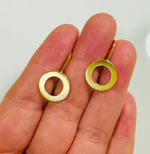 Load image into Gallery viewer, Circle Gold Earrings
