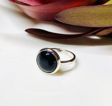 Load image into Gallery viewer, Onyx and Sterling Silver Ring
